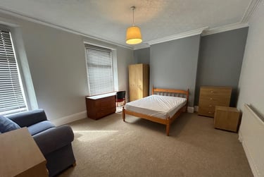 5 bed house, 12 Plym Street, Greenbank, Plymouth, PL48NS - Image 3